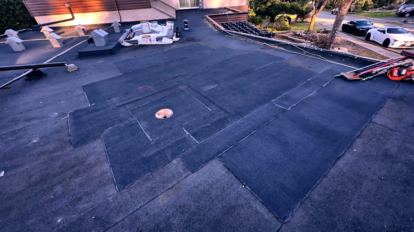 Large flat roof membrane installation